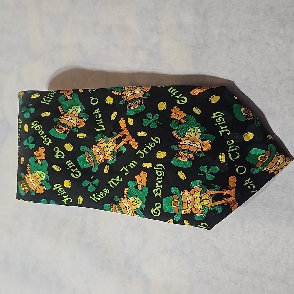 Men's 100% Silk Tie with Unique Irish Garfield